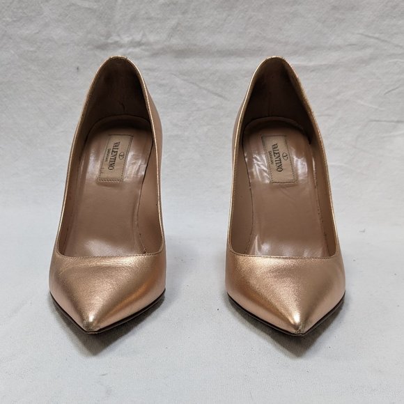 Valentino Metallic Rose Gold Rockstud Leather Pumps Shoes Size 37 US 7 - Picture 7 of 9